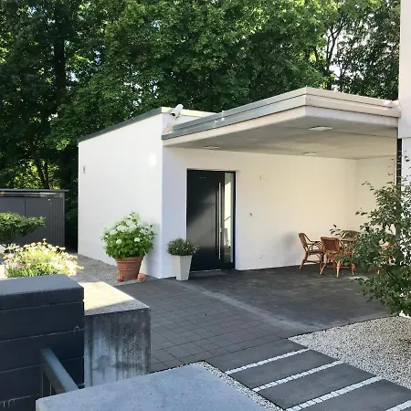 Holiday home Am Park Am Roehrensee