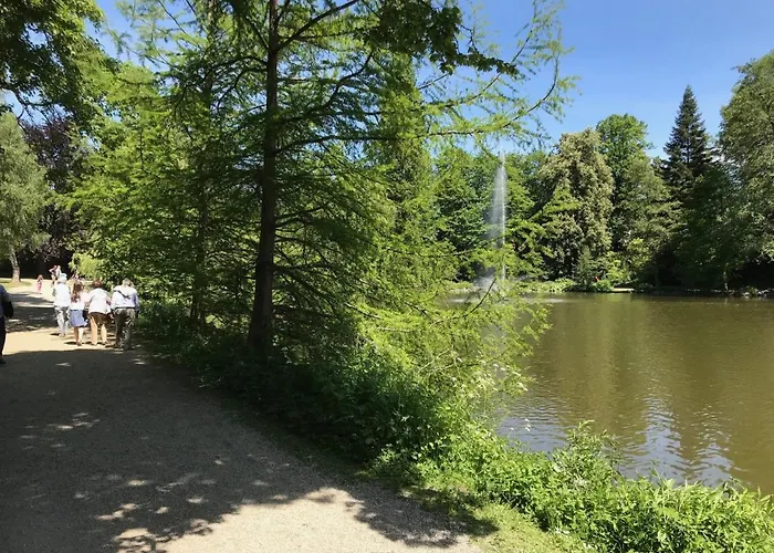 Am Park Am Roehrensee *