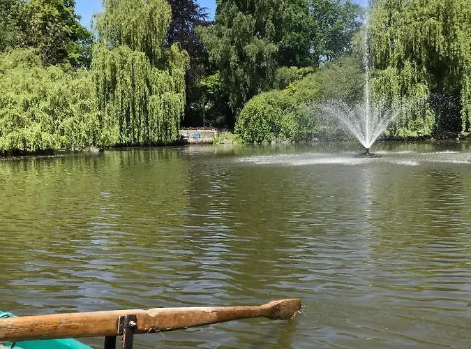 Am Park Am Roehrensee *